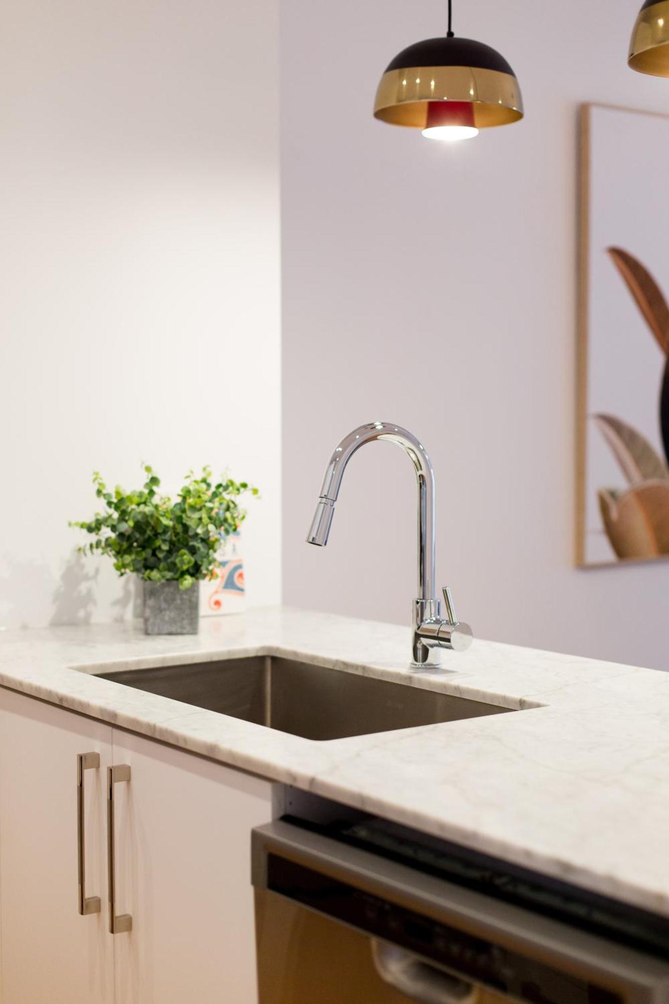 Hip, Stylish Apartment In Little Italy By Den Stays A Μόντρεαλ Δωμάτιο φωτογραφία