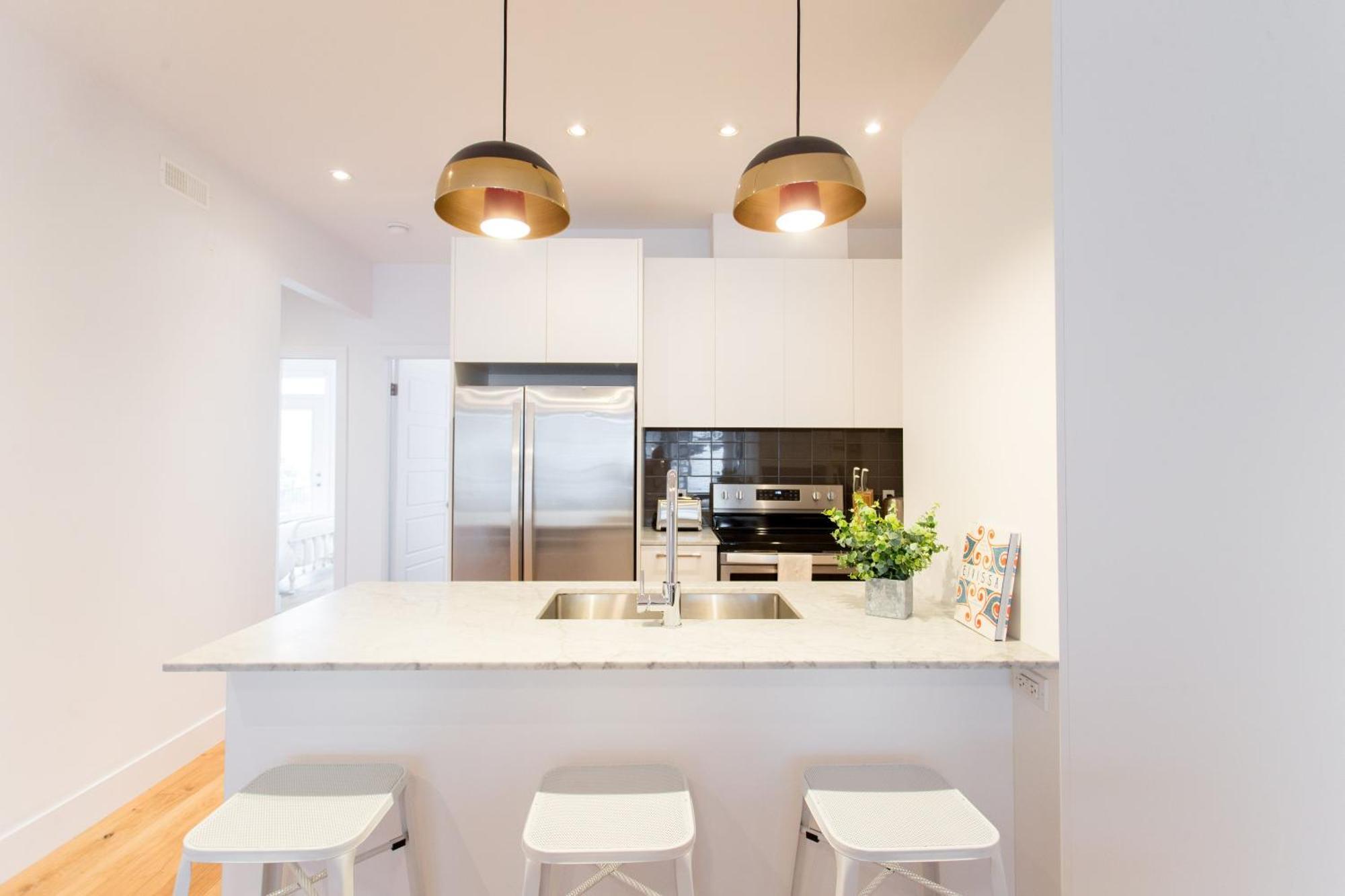 Hip, Stylish Apartment In Little Italy By Den Stays A Μόντρεαλ Δωμάτιο φωτογραφία